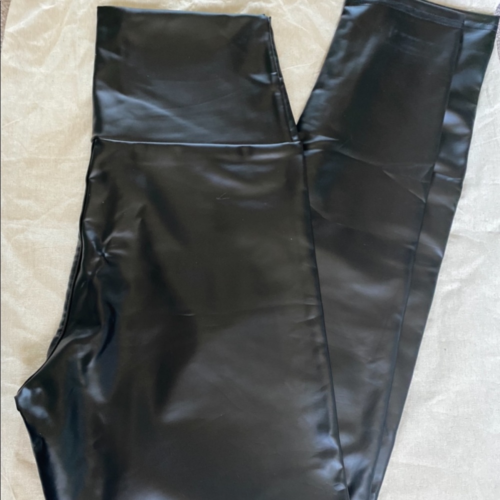PU Leather-like Leggings -NWT
